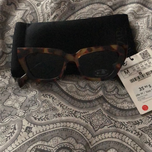 NWT Y2K Inspired Cheetah Sunglasses - Picture 3 of 6